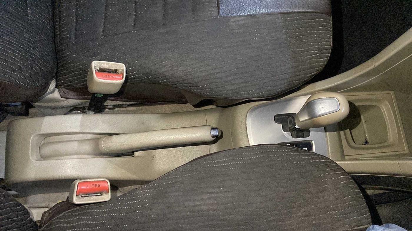 2015 Maruti Swift Dzire ZDI AMT, Diesel, Automatic, 72,642 km, Gear Lever