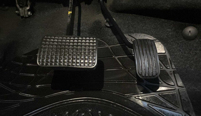 2018 Tata Tiago XZA PETROL, Petrol, Automatic, 36,937 km, Pedals