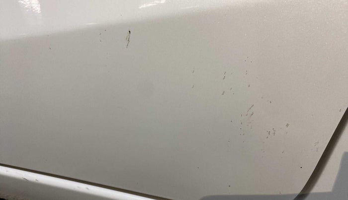 2016 Maruti Celerio ZXI AMT, Petrol, Automatic, 36,315 km, Rear left door - Minor scratches