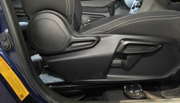 2023 Tata Tiago XTA PETROL, Petrol, Automatic, 9,364 km, Driver Side Adjustment Panel