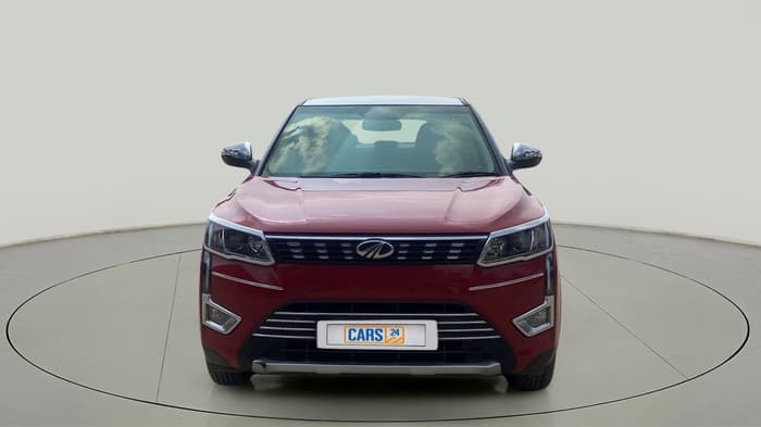 2022 Mahindra XUV300 W8 (O) 1.2 PETROL AMT, Petrol, Automatic, 10,442 km, Front
