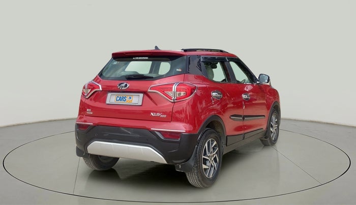 2022 Mahindra XUV300 W8 (O) 1.2 PETROL AMT, Petrol, Automatic, 10,442 km, Right Back Diagonal