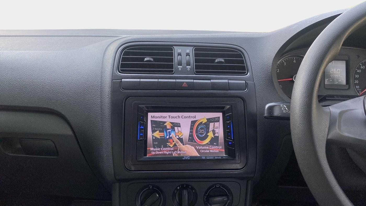 2018 Volkswagen Ameo TRENDLINE 1.0L, CNG, Manual, 55,985 km, Air Conditioner