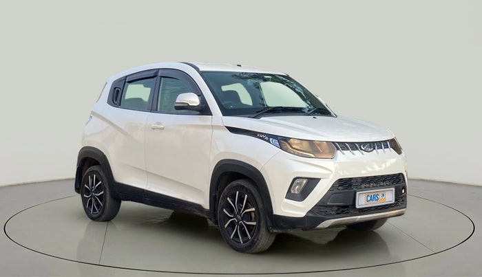 2017 Mahindra KUV 100 NXT K8 P 6 STR, Petrol, Manual, 50,592 km, Right Front Diagonal