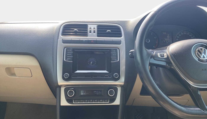 2016 Volkswagen Ameo HIGHLINE1.2L, Petrol, Manual, 76,832 km, Air Conditioner