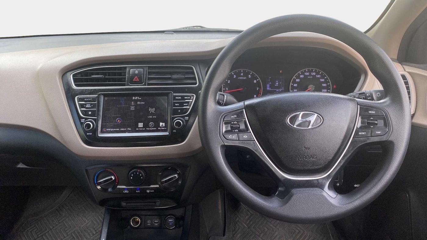 2019 Hyundai Elite i20 SPORTZ PLUS 1.2, Petrol, Manual, 81,119 km, Steering Wheel Close Up