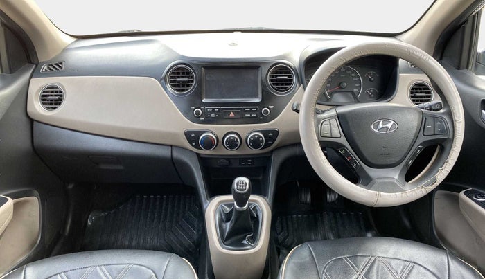2017 Hyundai Grand i10 SPORTZ (O) 1.2 KAPPA VTVT, Petrol, Manual, 91,881 km, Dashboard