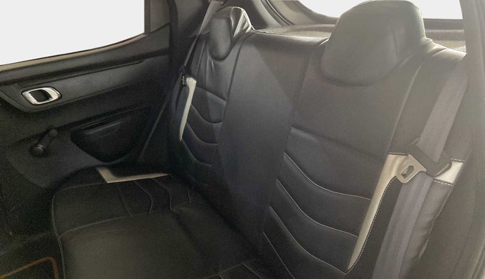 2018 Renault Kwid RXT 1.0 AMT (O), Petrol, Automatic, 8,700 km, Right Side Rear Door Cabin