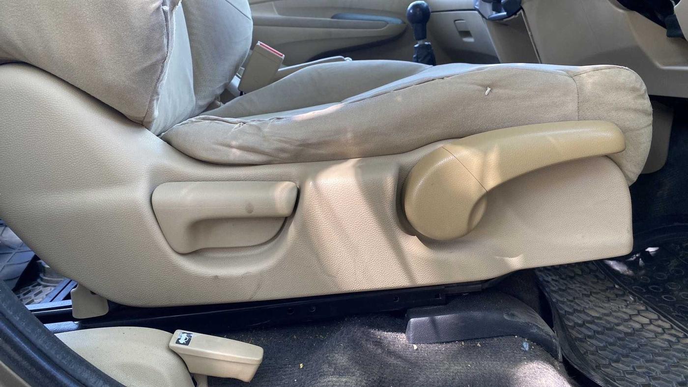 2012 Honda City 1.5L I-VTEC V MT, Petrol, Manual, 75,456 km, Driver Side Adjustment Panel