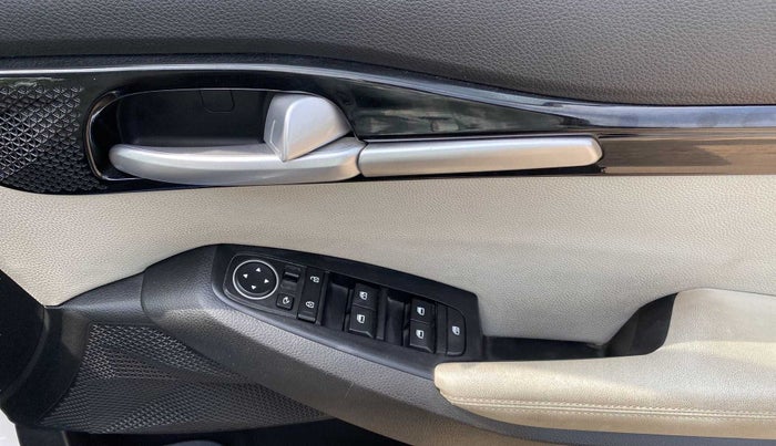 2020 KIA SELTOS HTX 1.5 PETROL, Petrol, Manual, 10,373 km, Driver Side Door Panels Control