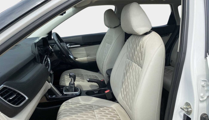 2020 KIA SELTOS HTX 1.5 PETROL, Petrol, Manual, 10,373 km, Right Side Front Door Cabin