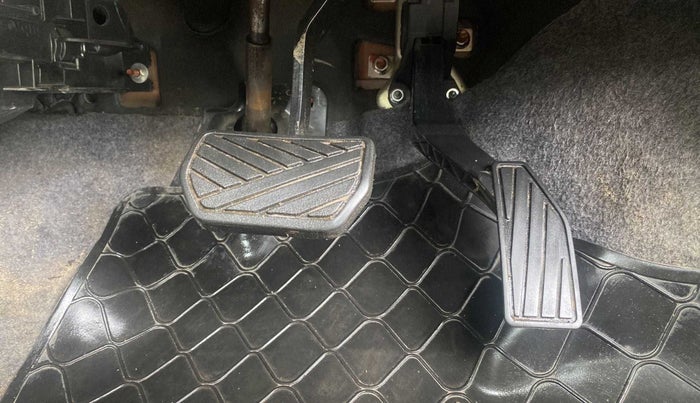 2016 Maruti Alto K10 VXI AMT, Petrol, Automatic, 18,739 km, Pedals