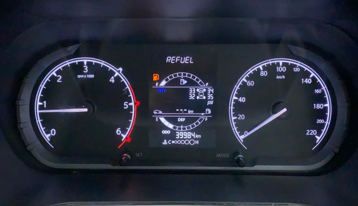 2022 Tata Safari XT PLUS, Diesel, Manual, 40,299 km, Odometer Image