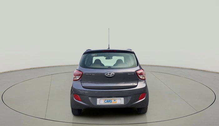 2016 Hyundai Grand i10 SPORTZ 1.2 KAPPA VTVT, Petrol, Manual, 29,450 km, Back/Rear
