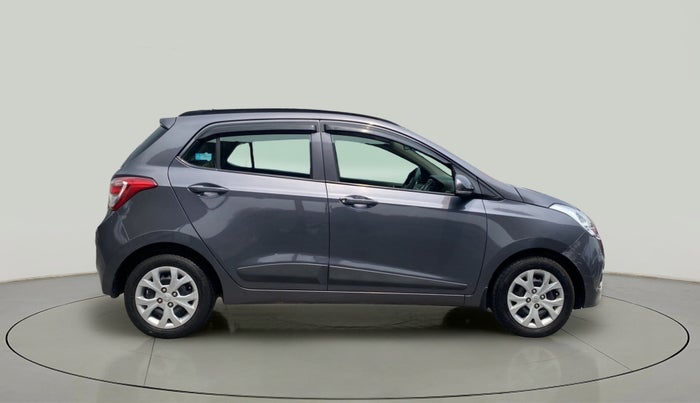 2016 Hyundai Grand i10 SPORTZ 1.2 KAPPA VTVT, Petrol, Manual, 29,450 km, Right Side View