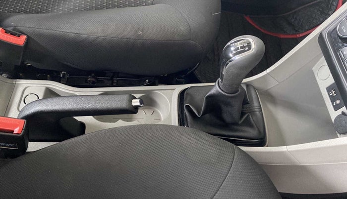 2019 Tata Tiago XZ PLUS DUAL TONE PETROL, Petrol, Manual, 94,067 km, Gear Lever