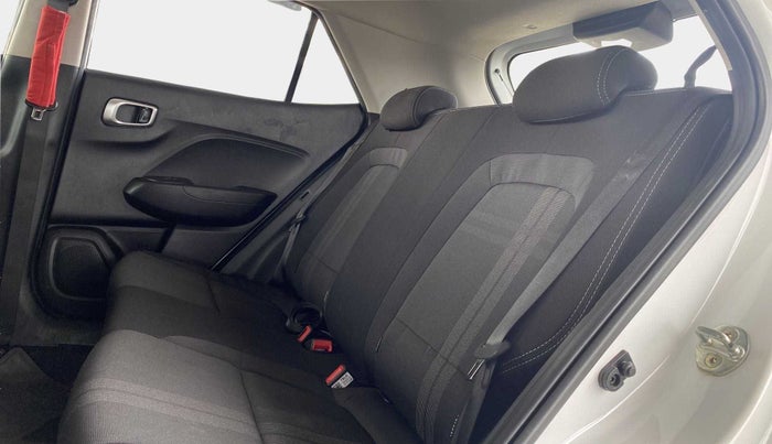 2021 Hyundai VENUE SX PLUS 1.0 TURBO DCT, Petrol, Automatic, 20,090 km, Right Side Rear Door Cabin