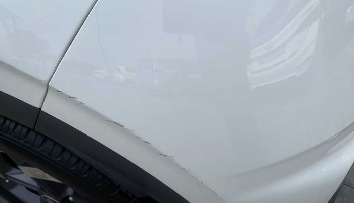 2021 Hyundai VENUE SX PLUS 1.0 TURBO DCT, Petrol, Automatic, 20,090 km, Rear bumper - Minor scratches