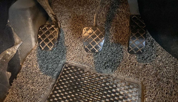 2018 Volkswagen Polo COMFORTLINE 1.0L MPI, Petrol, Manual, 28,377 km, Pedals