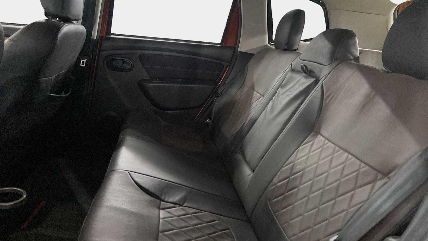 2018 Renault Duster RXS CVT, Petrol, Automatic, 39,105 km, Right Side Rear Door Cabin