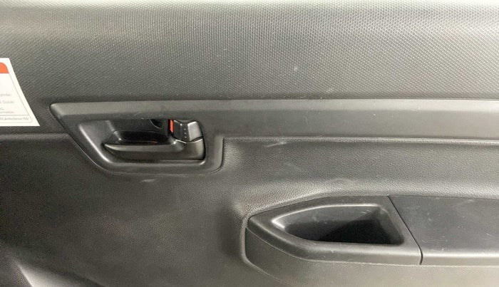 2020 Maruti S PRESSO VXI (O) CNG, CNG, Manual, 7,440 km, Driver Side Door Panels Control