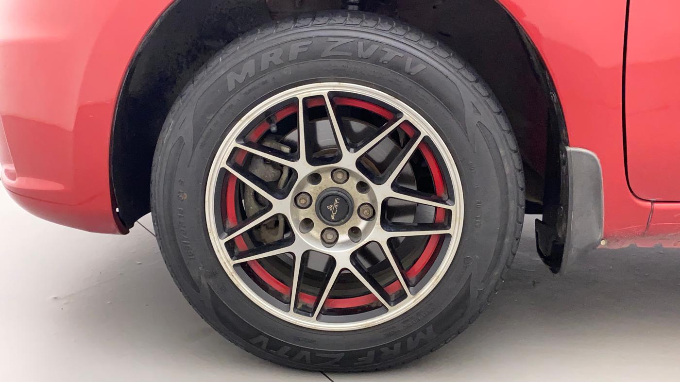 2019 Nissan Micra Active XV, Petrol, Manual, 31,812 km, Left Front Wheel
