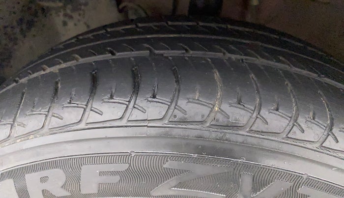 2019 Nissan Micra Active XV, Petrol, Manual, 31,812 km, Left Front Tyre Tread