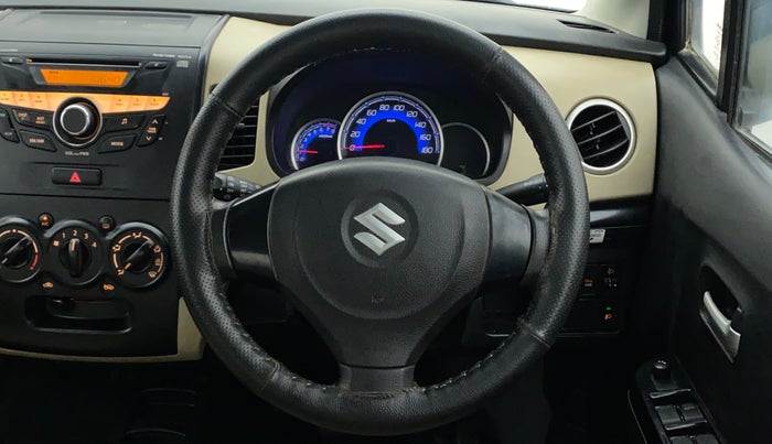 2018 Maruti Wagon R 1.0 VXI, Petrol, Manual, 24,449 km, Steering Wheel Close Up