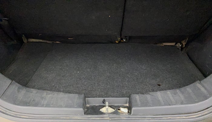 2018 Maruti Wagon R 1.0 VXI, Petrol, Manual, 24,449 km, Boot Inside