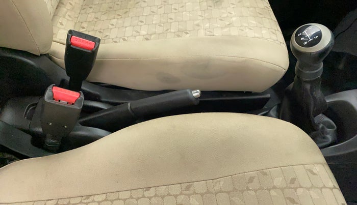 2018 Maruti Wagon R 1.0 VXI, Petrol, Manual, 24,449 km, Gear Lever