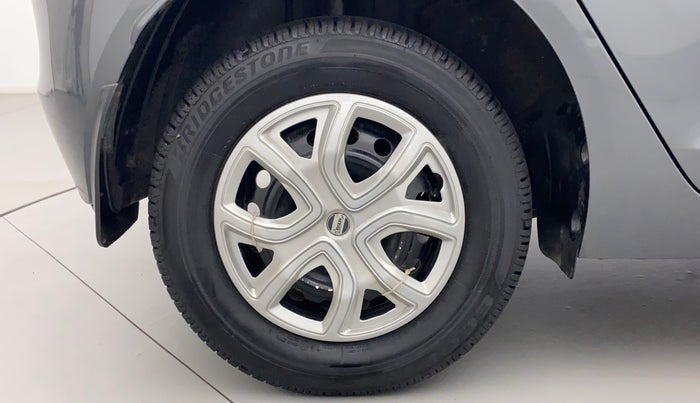 2022 Tata ALTROZ XE PLUS DIESEL, Diesel, Manual, 5,825 km, Right Rear Wheel