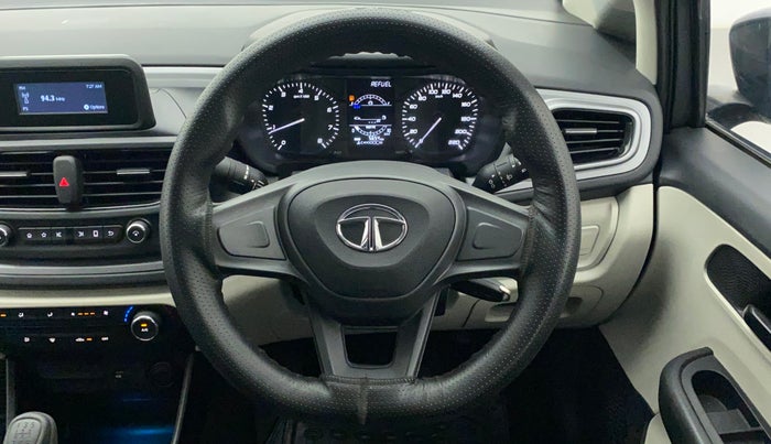 2022 Tata ALTROZ XE PLUS DIESEL, Diesel, Manual, 5,825 km, Steering Wheel Close Up