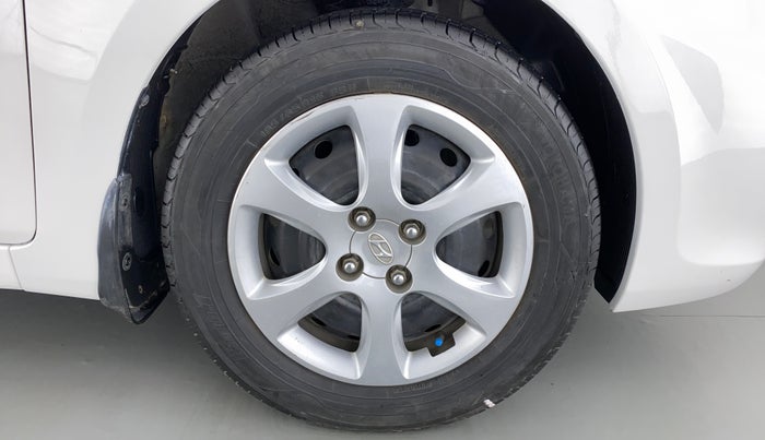 2014 Hyundai Verna FLUIDIC 1.4 EX CRDI, Diesel, Manual, 57,555 km, Right Front Wheel