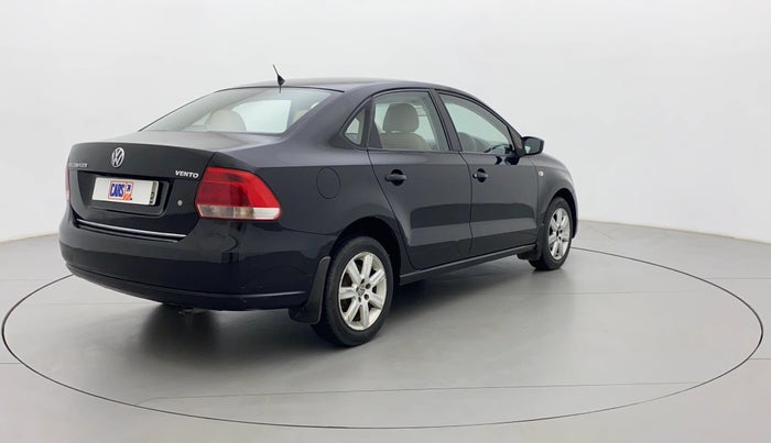 2011 Volkswagen Vento HIGHLINE 1.6 MPI, Petrol, Manual, 93,337 km, Right Back Diagonal