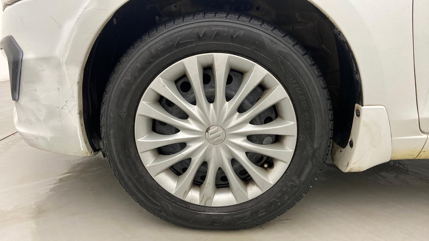 2017 Maruti Ciaz DELTA 1.4 AT PETROL, Petrol, Automatic, 45,176 km, Left Front Wheel