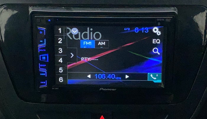 2018 Mahindra TUV300 T6 PLUS, Diesel, Manual, 1,19,655 km, Infotainment System