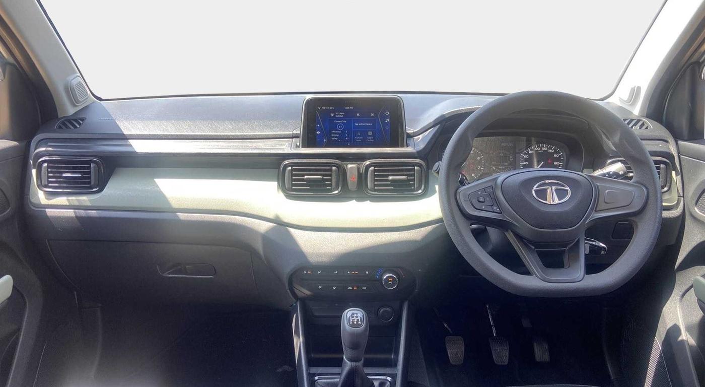 2023 Tata PUNCH ADVENTURE MT, Petrol, Manual, 2,771 km, Dashboard