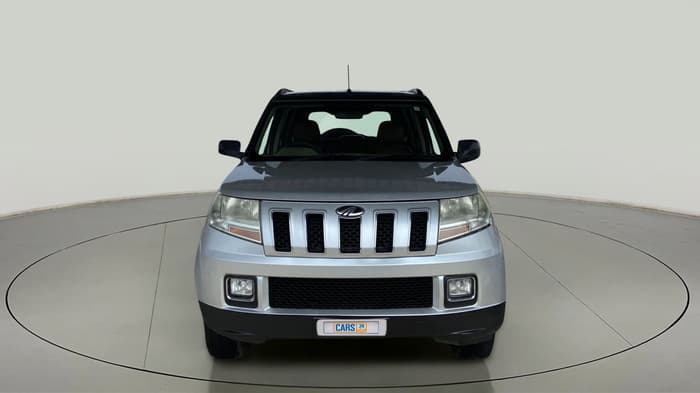 2017 Mahindra TUV300 T8 DUAL TONE, Diesel, Manual, 83,328 km, Front