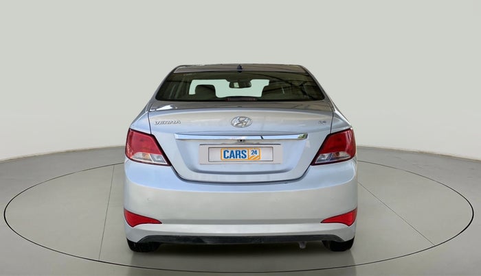 2015 Hyundai Verna FLUIDIC 4S 1.6 VTVT S(O), Petrol, Manual, 26,797 km, Back/Rear