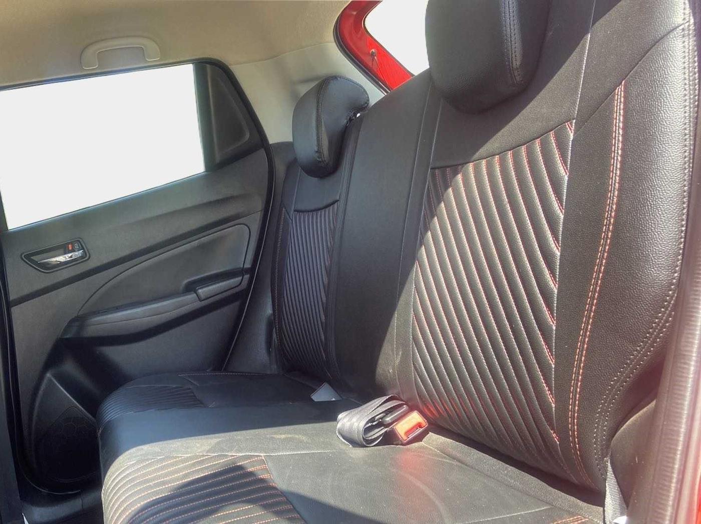 2020 Maruti Swift ZXI PLUS, Petrol, Manual, 18,544 km, Right Side Rear Door Cabin