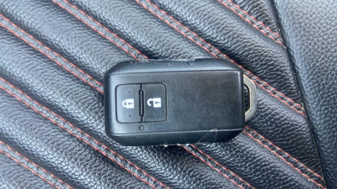 2020 Maruti Swift ZXI PLUS, Petrol, Manual, 18,544 km, Key Close Up