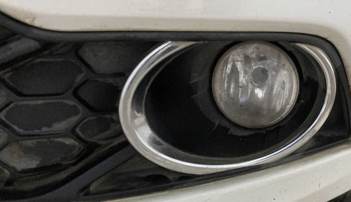 2018 Tata Tiago XZ PETROL, Petrol, Manual, 24,941 km, Left fog light - Not working