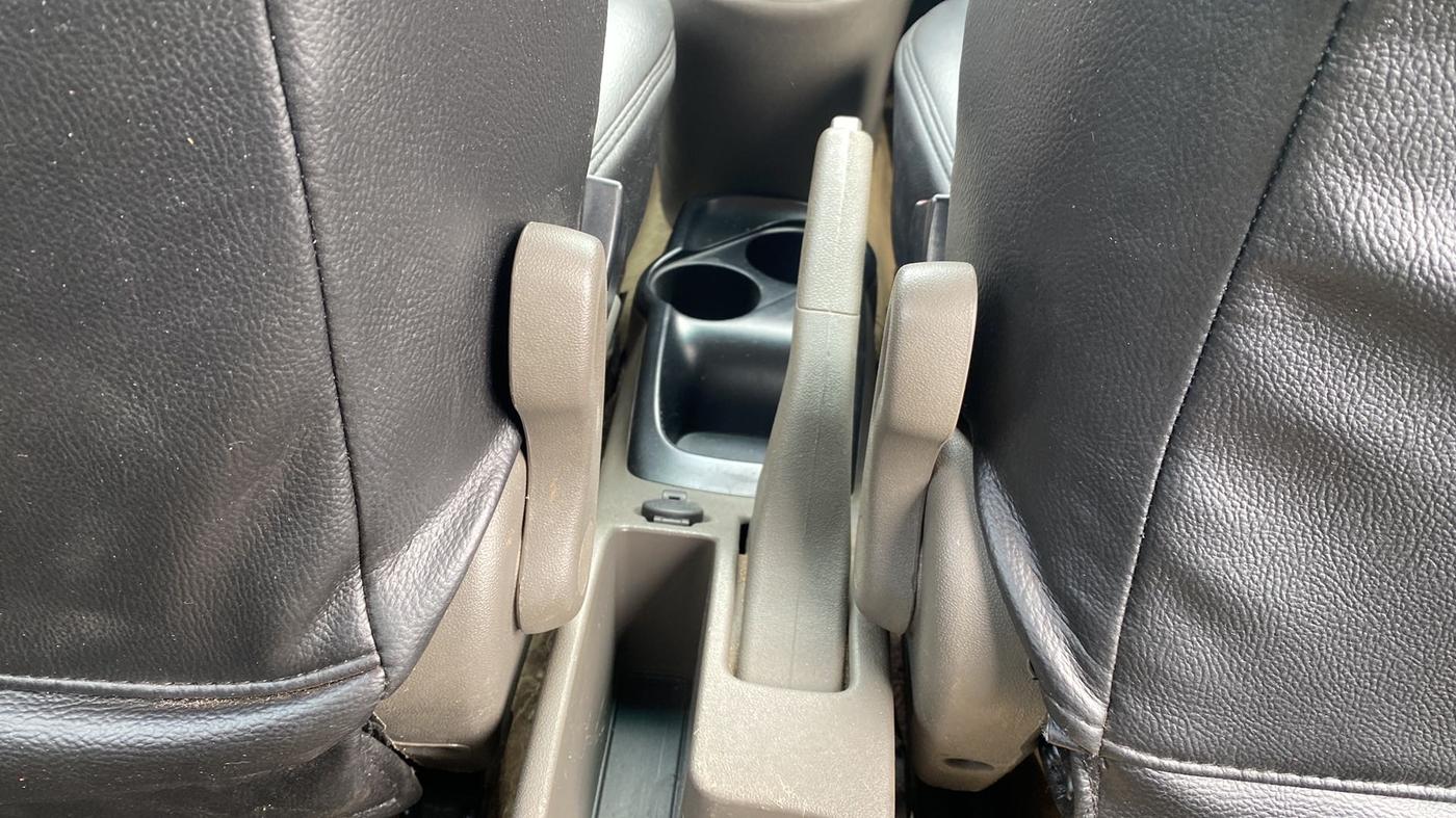 2014 Hyundai i10 SPORTZ 1.1, Petrol, Manual, 10,783 km, Driver Side Adjustment Panel