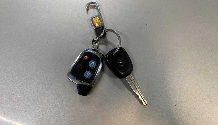2017 Maruti Alto K10 VXI, Petrol, Manual, 26,415 km, Lock system - Remote key minor damage