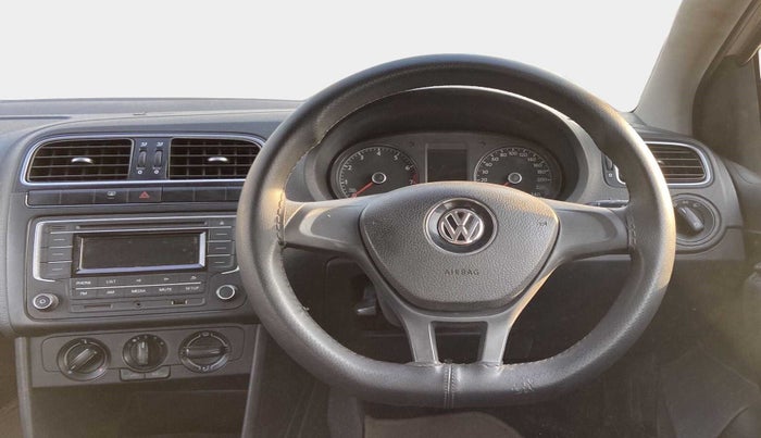 2018 Volkswagen Polo COMFORTLINE 1.0L MPI, CNG, Manual, 60,943 km, Steering Wheel Close Up