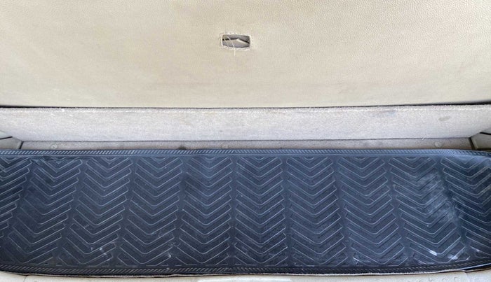 2015 Maruti Ertiga ZXI, Petrol, Manual, 49,651 km, Boot Inside