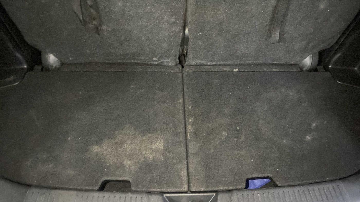 2022 Maruti XL6 ZETA AT, Petrol, Automatic, 31,927 km, Boot Inside