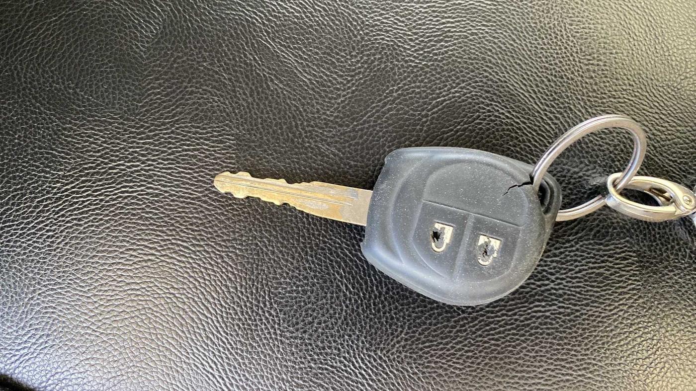 2018 Maruti Swift VDI, Diesel, Manual, 83,800 km, Key Close Up