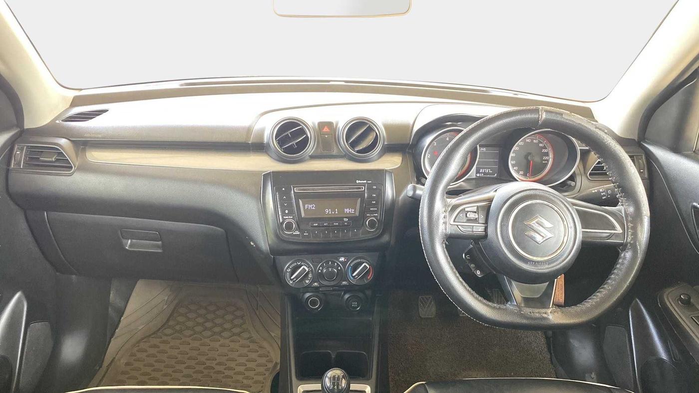 2018 Maruti Swift VDI, Diesel, Manual, 83,800 km, Dashboard