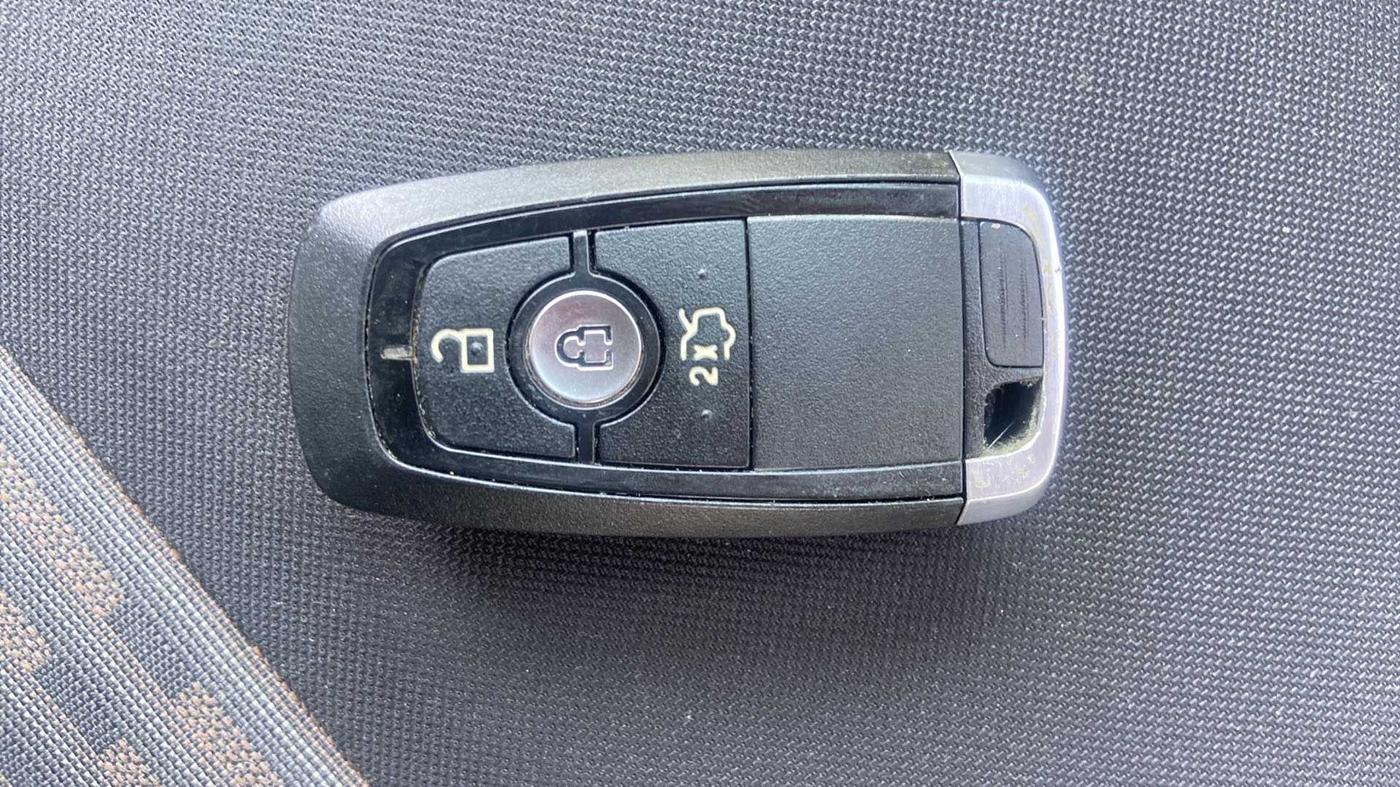 2018 Ford FREESTYLE TITANIUM PLUS 1.2 PETROL, Petrol, Manual, 28,231 km, Key Close Up